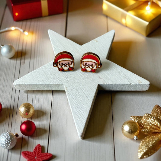 Weihnachtsmann-Ohrstecker aus Holz
